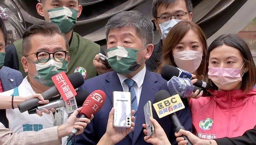 馬桶影片「尊重二創」　陳時中：超越底線就報案