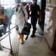 颱風天板橋男子浴室燒炭　警及時救援搶命