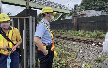 軒嵐諾發陸警！台鐵：今晚6時前全線列車正常行駛